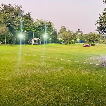 Anantam Aravali Villa Gurgaon Luaran gambar