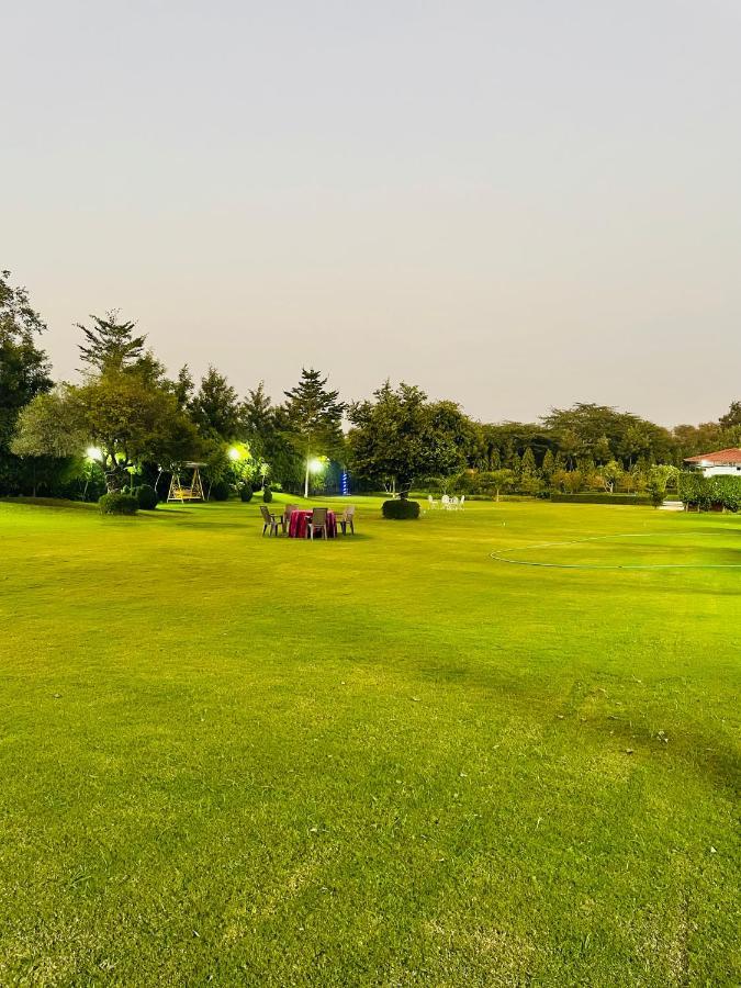 Anantam Aravali Villa Gurgaon Luaran gambar