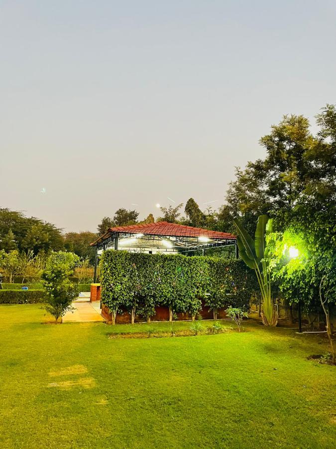 Anantam Aravali Villa Gurgaon Luaran gambar
